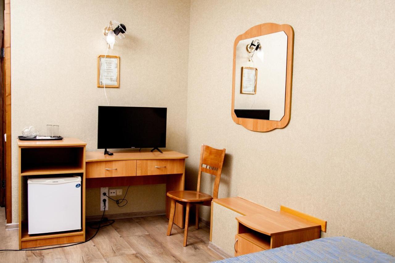 Hotel Piligrim 3 นิโกลาเยฟ ภายนอก รูปภาพ